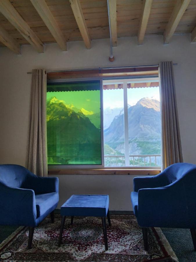 Отель Hunza Lounge Karimabad  Экстерьер фото